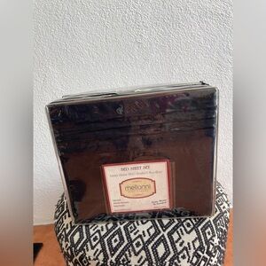 Mellanni Black Bed Sheet Set